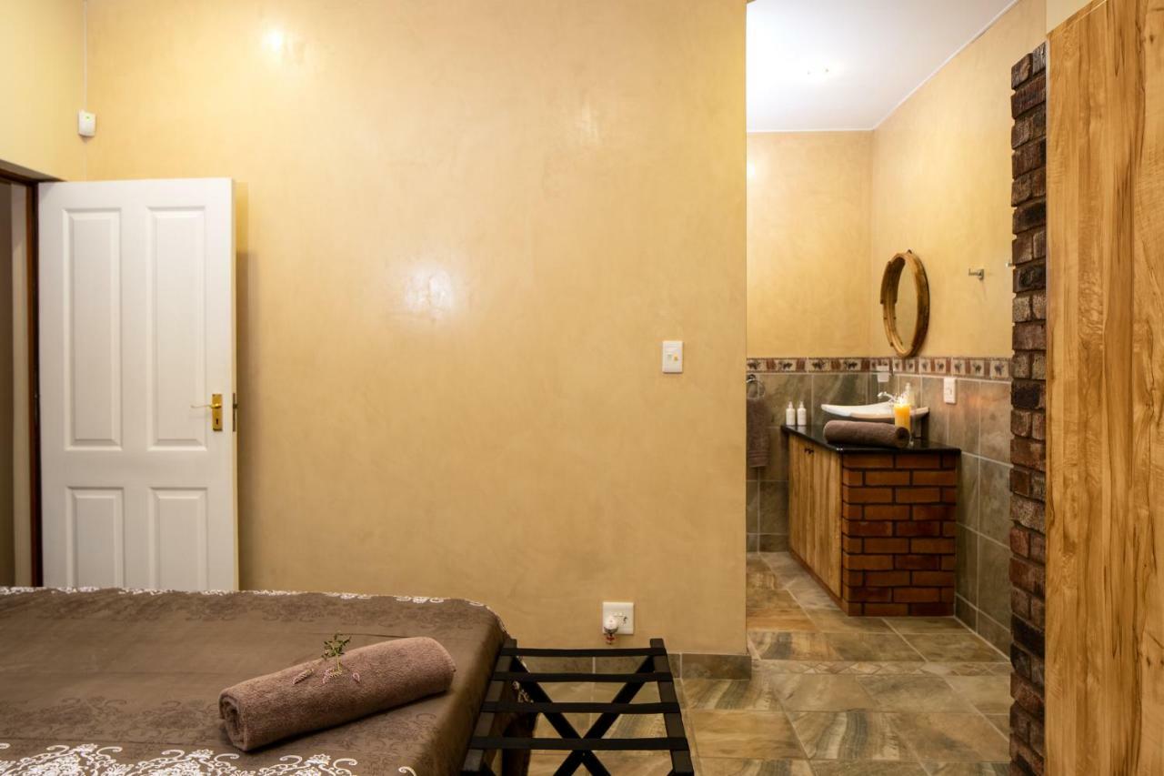 פאלאבורווה Cottage Lenise מראה חיצוני תמונה