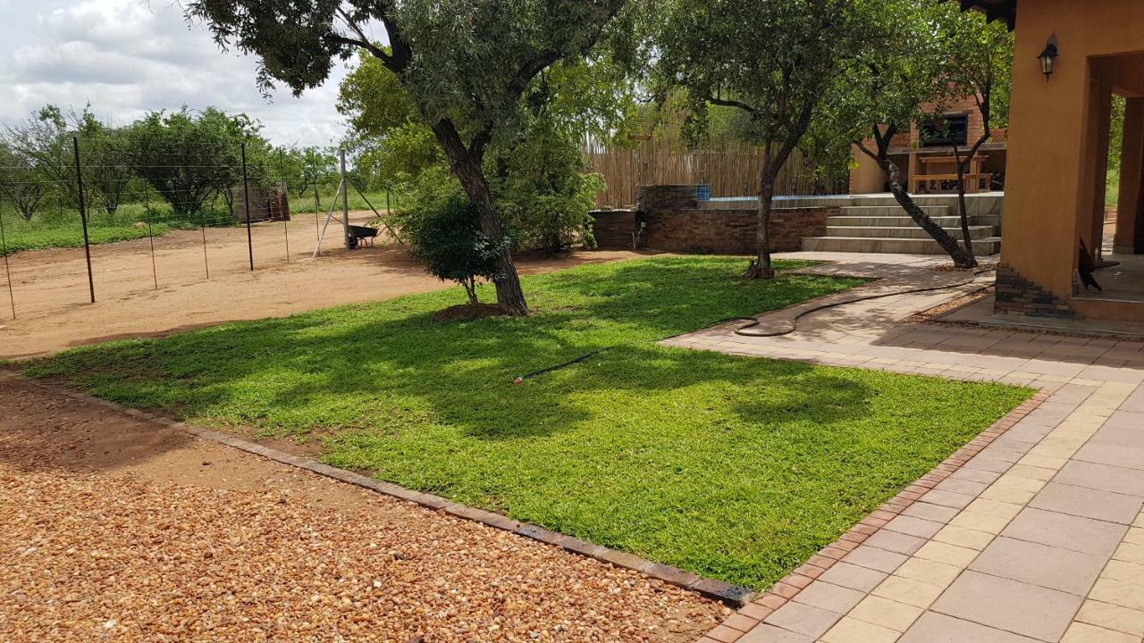 פאלאבורווה Cottage Lenise מראה חיצוני תמונה